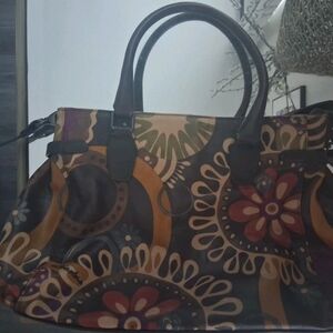 Elegant Floral Satchel Bag